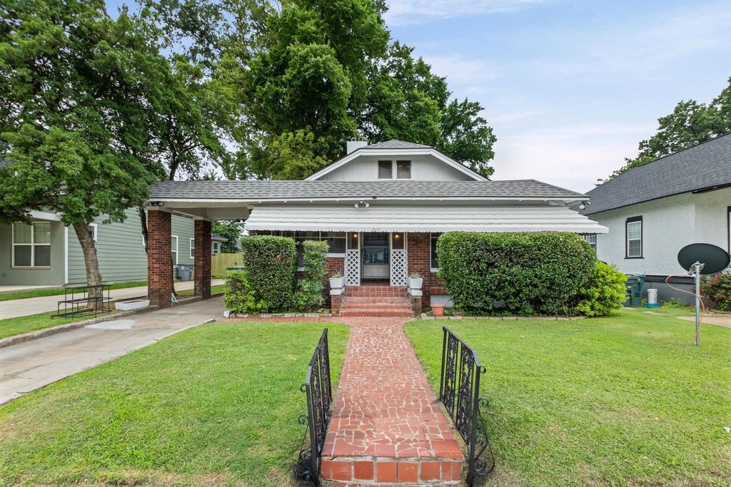 985 Forrest Ave, Memphis