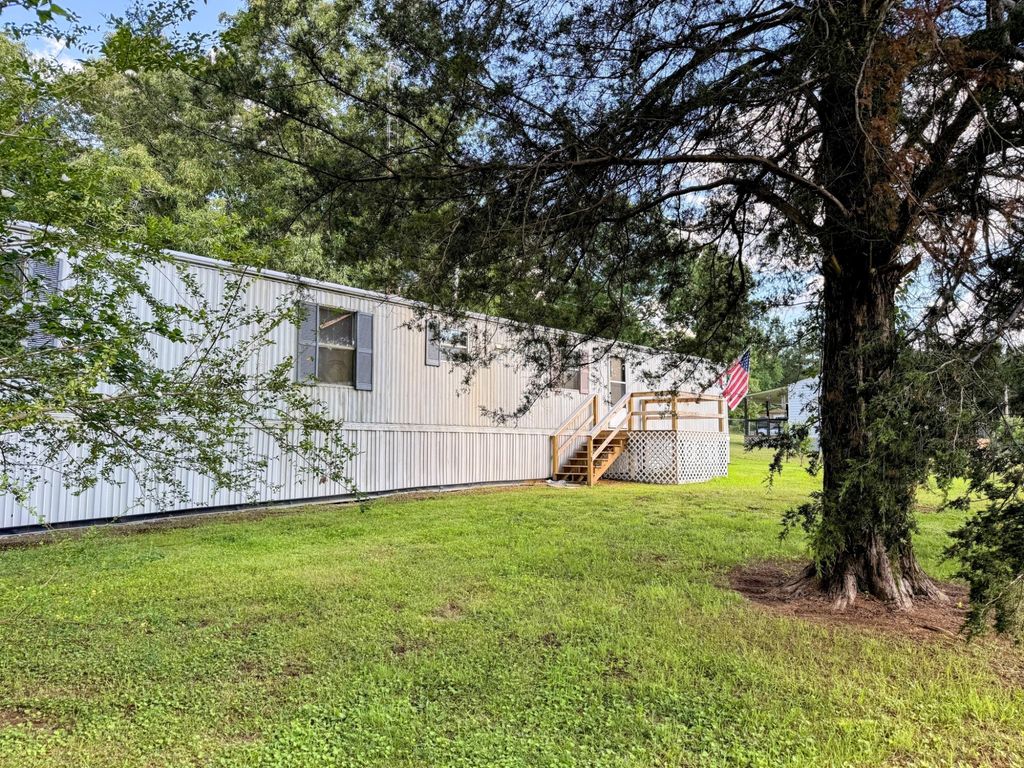 90 Coxburg Road North, Holladay