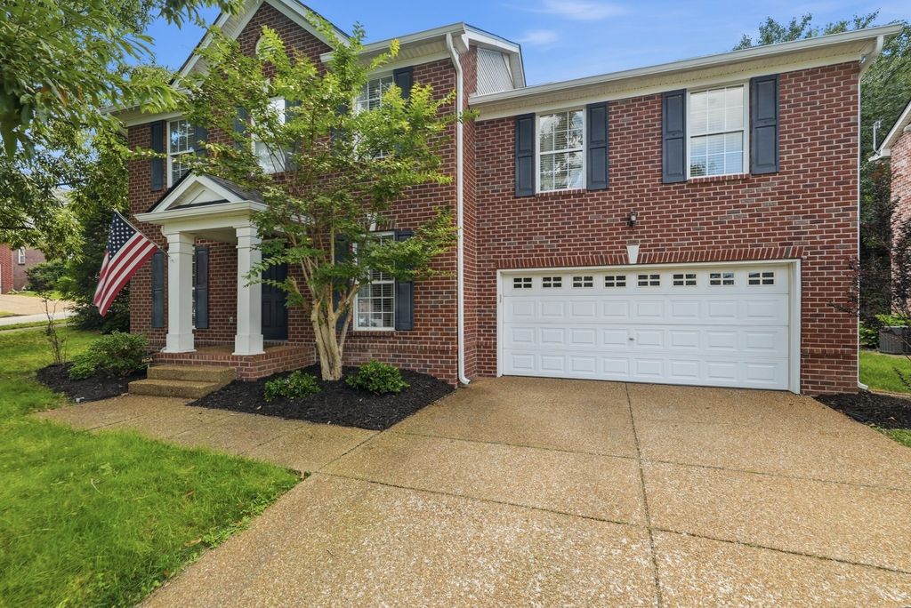 1109 Olde Cameron Ln, Franklin