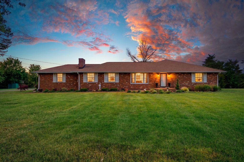 3013 Stanwyck Dr, Nashville
