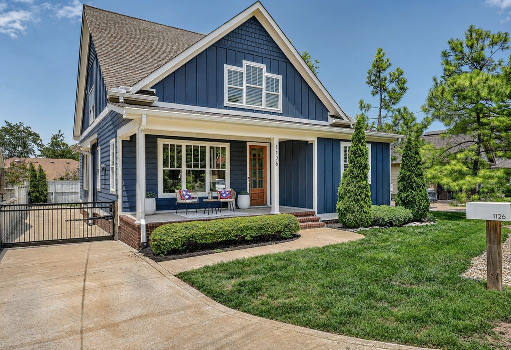 1126 Park St, Franklin