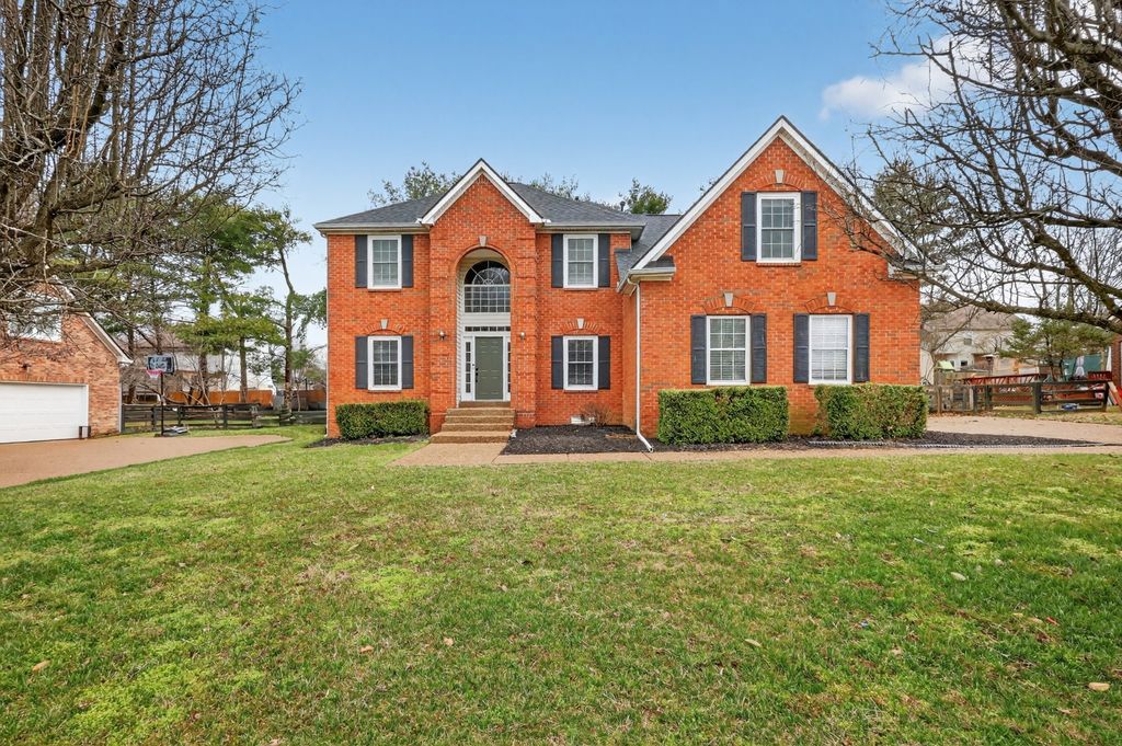2020 Bratton Place Dr, Franklin