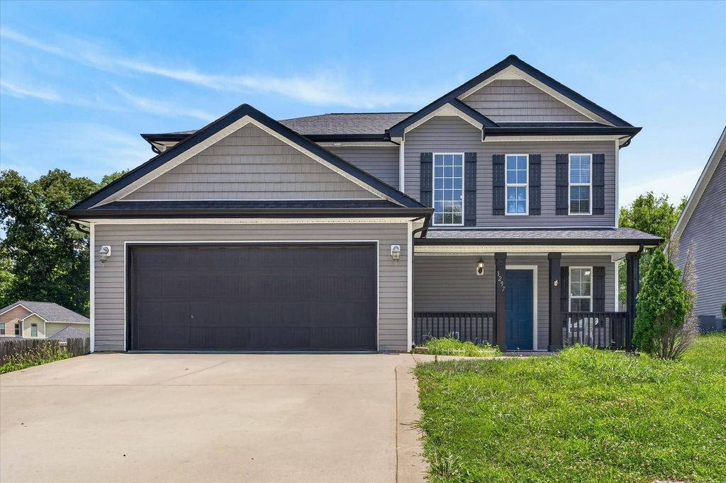 1297 Morstead Dr, Clarksville