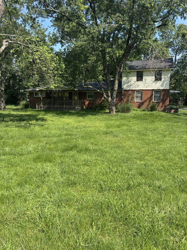 114 Rhine Dr, Madison