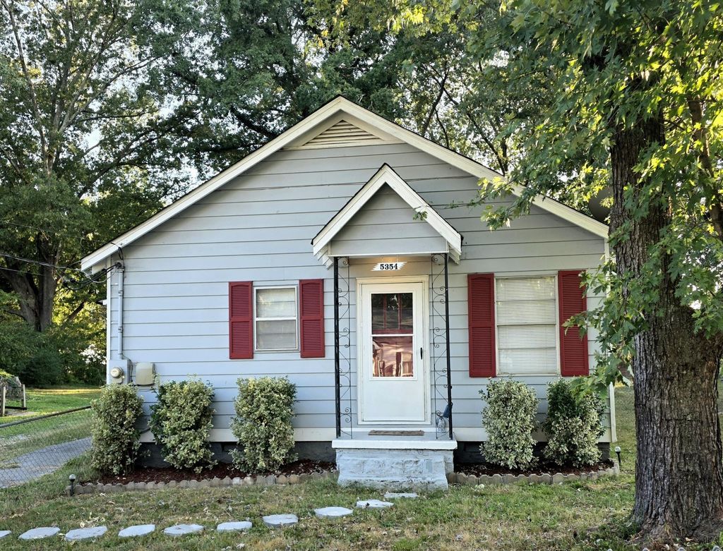 5354 Greenbriar Road, Chattanooga