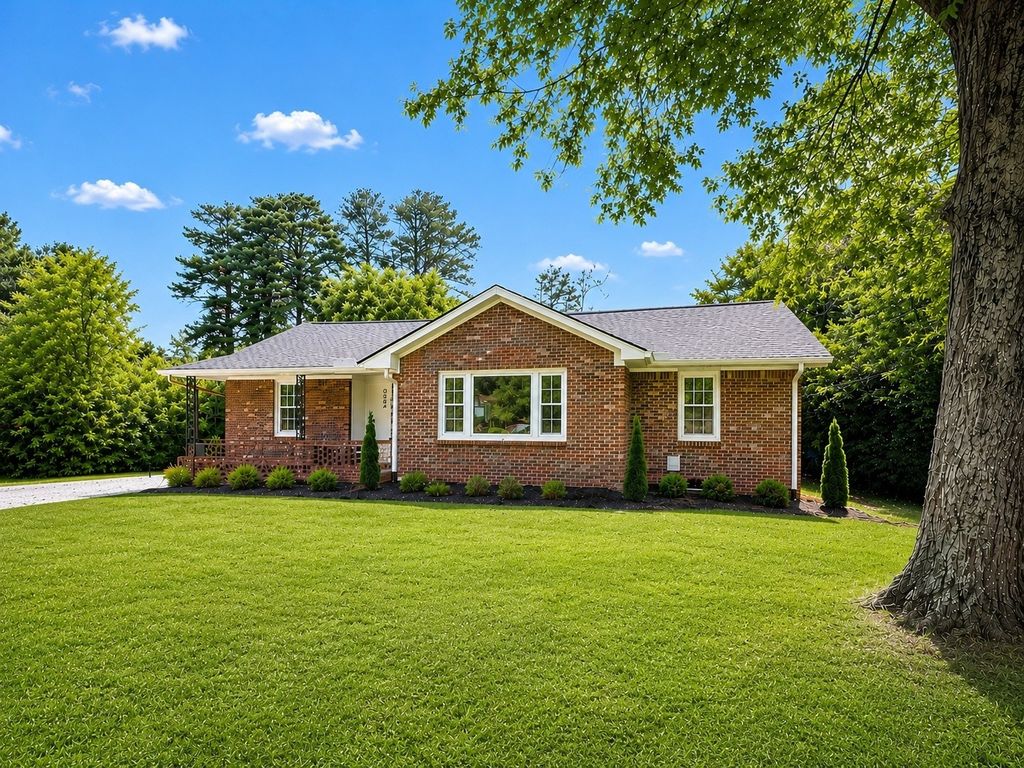922 Mckellar Drive, Tullahoma