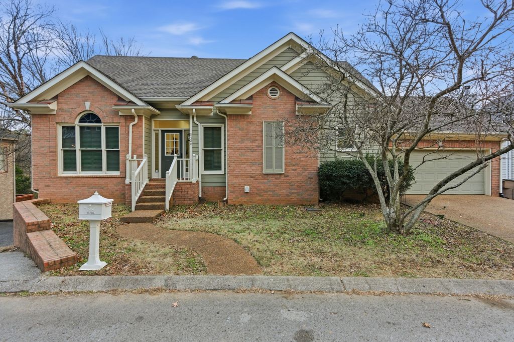 5428 Stone Box Ln, Brentwood