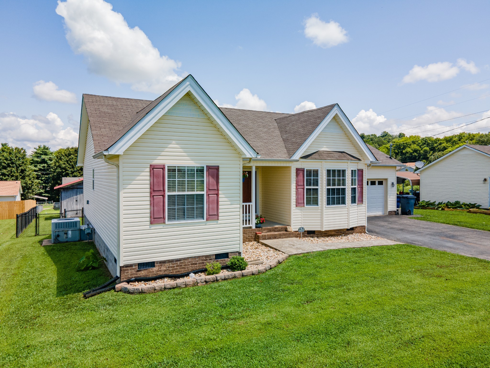 Photo of Listing #3251251
