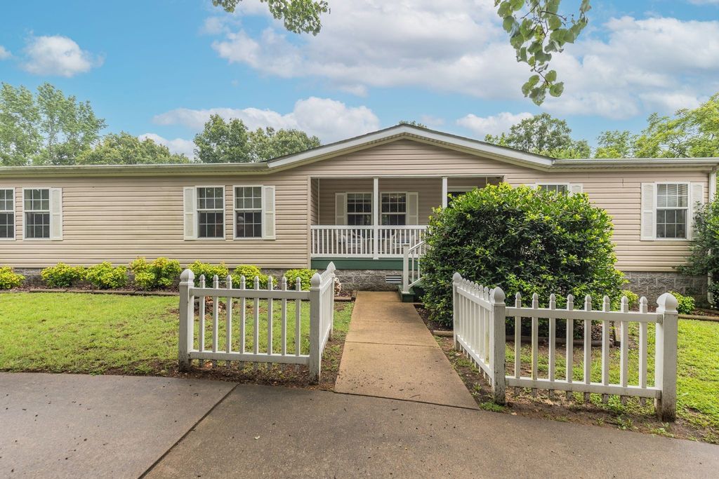 3895 Old Stewart Rd, Tennessee Ridge