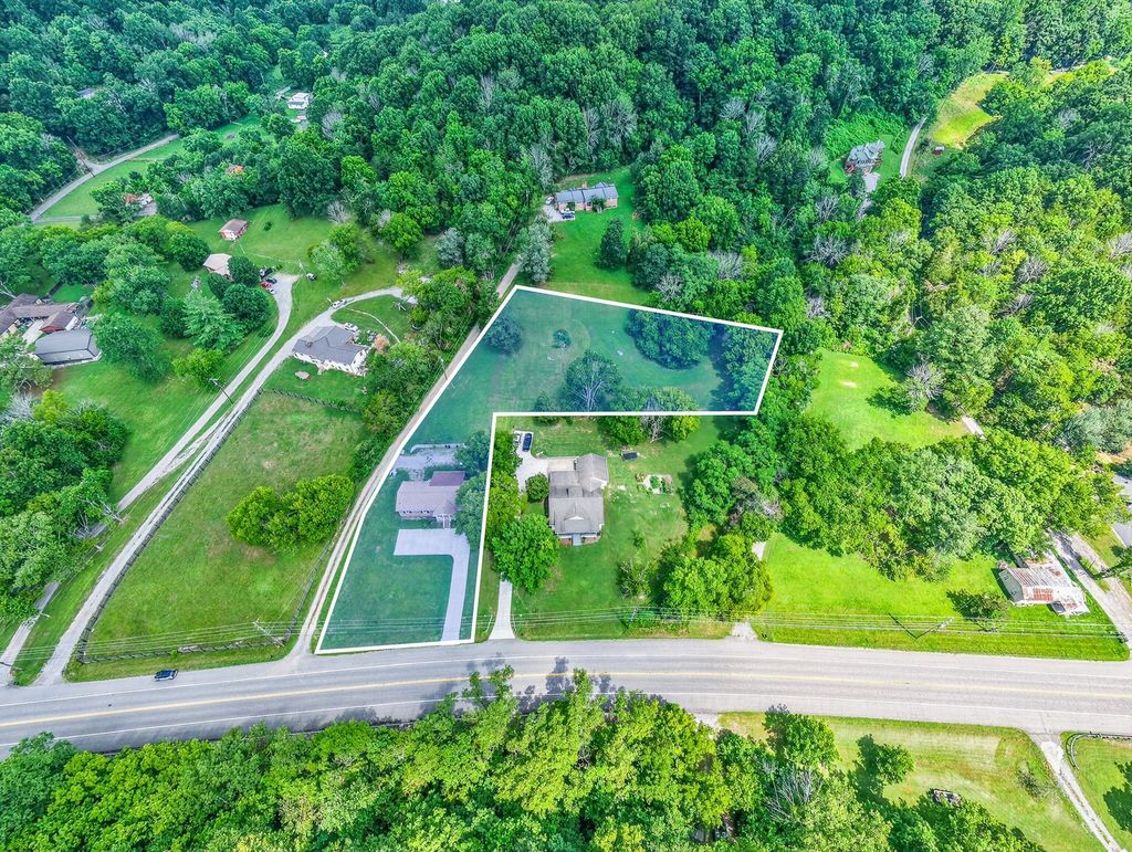 4218 Long Hollow Pike, Goodlettsville
