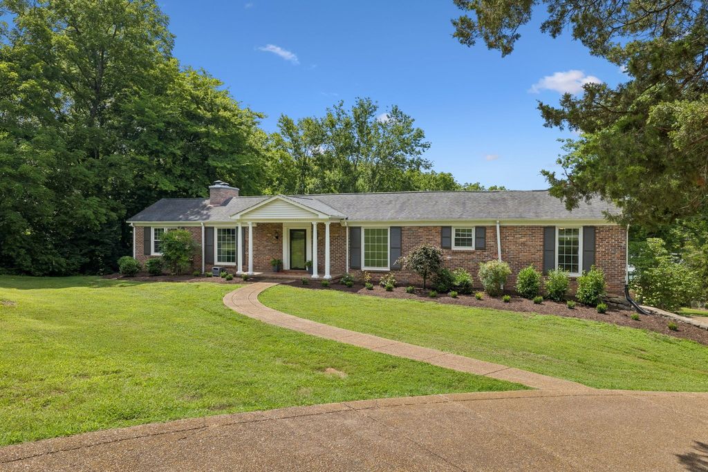 1105 Spencer Creek Pass, Franklin