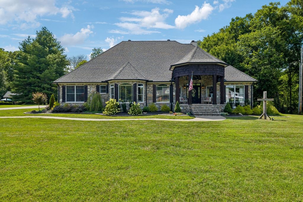 124 Poplar Dr, Brush Creek