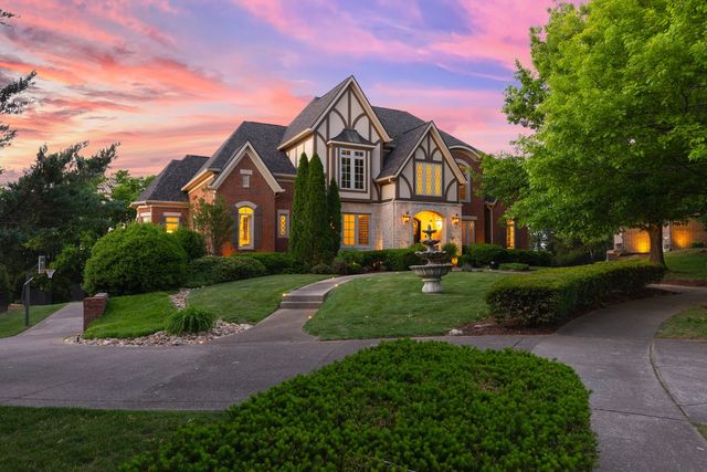 9254 Wardley Park Ln, Brentwood