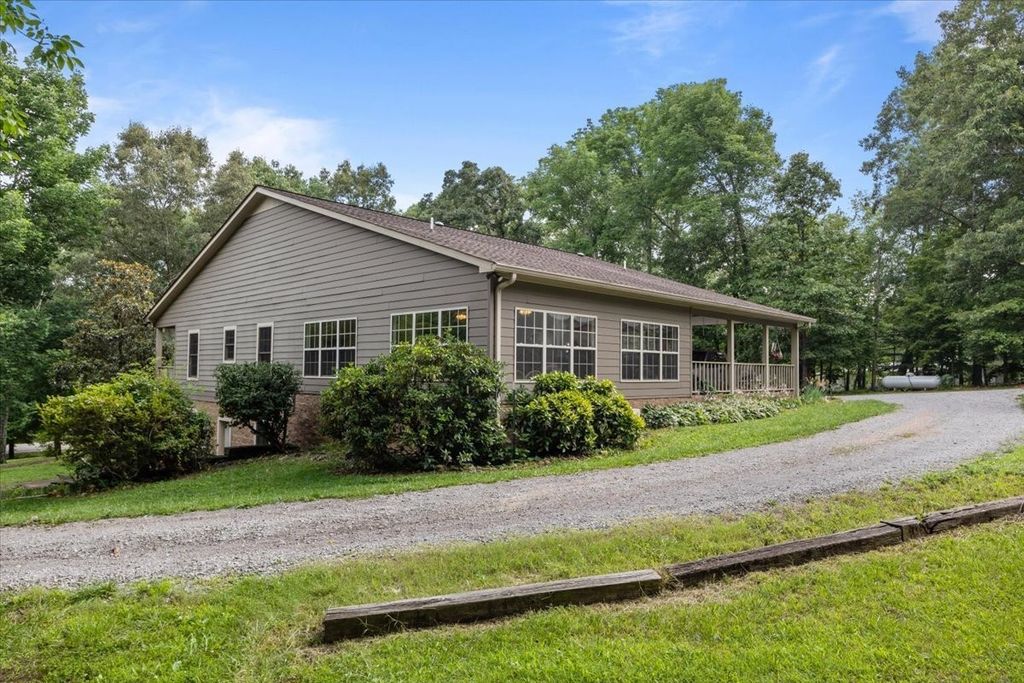 10328 Highway 147, Stewart