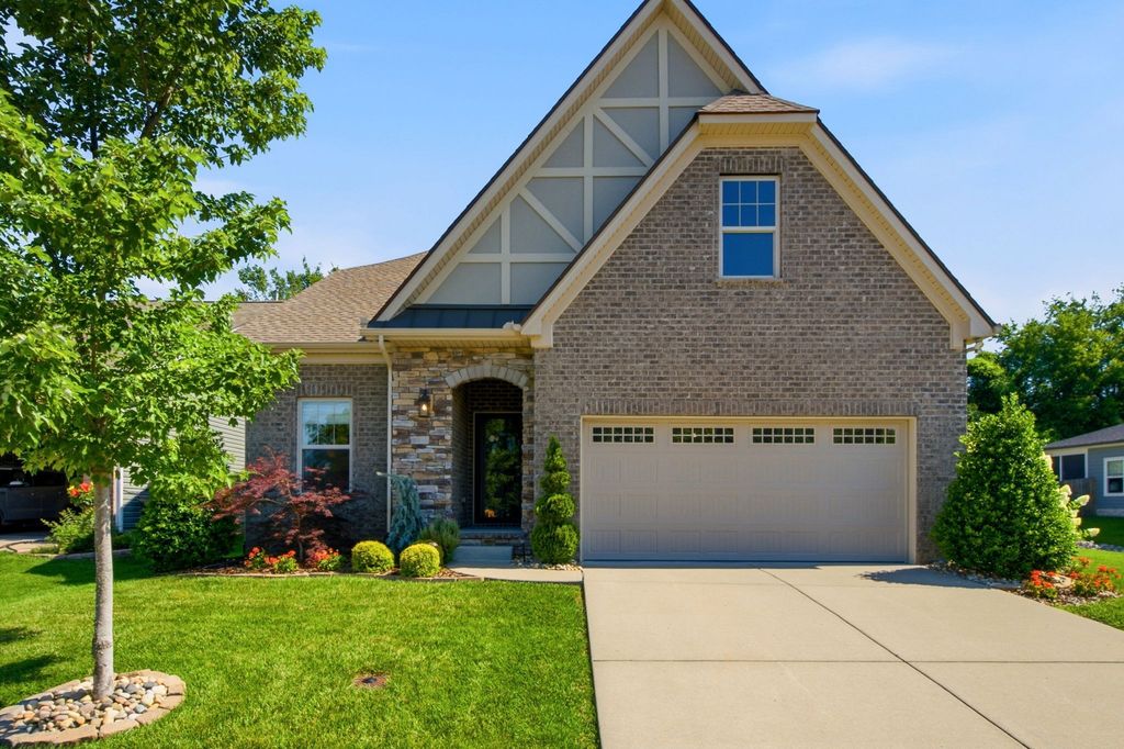 1076 Westgate Dr, Gallatin