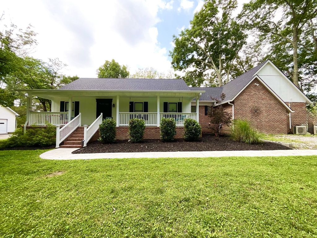 119 Autumn Ln, Tullahoma