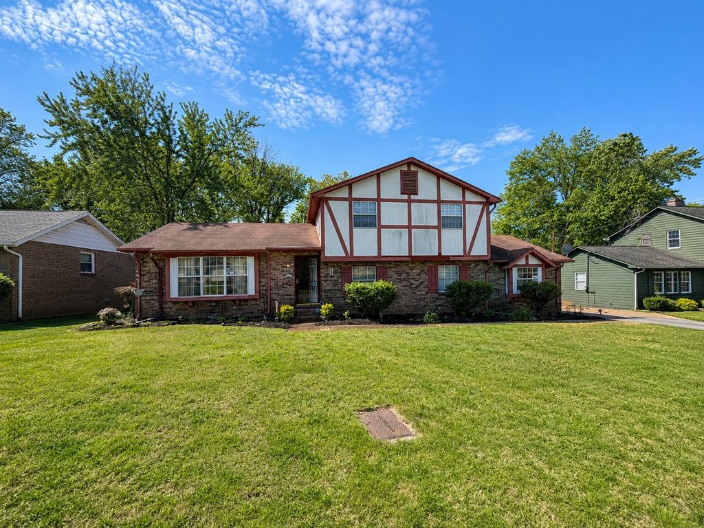 3305 Country Way Rd, Antioch