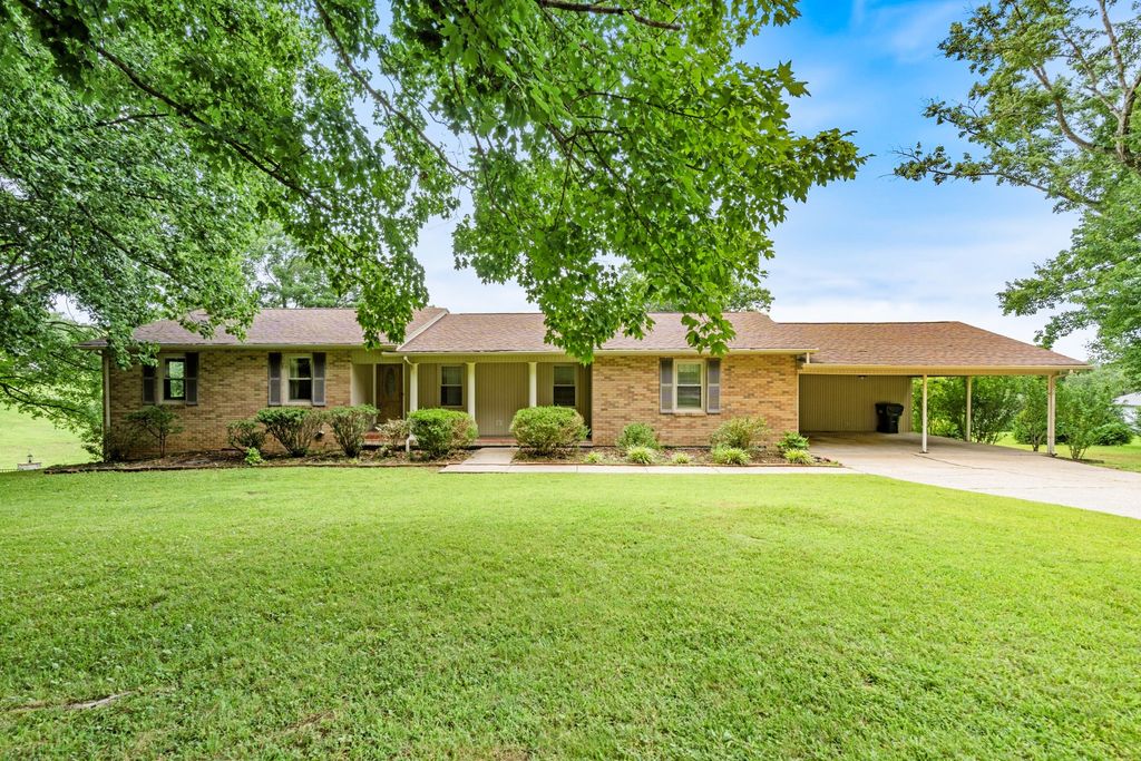 2054 Ridgecrest Cir, Dickson