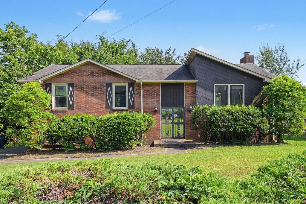 4301 Golden Hills Dr, Nashville