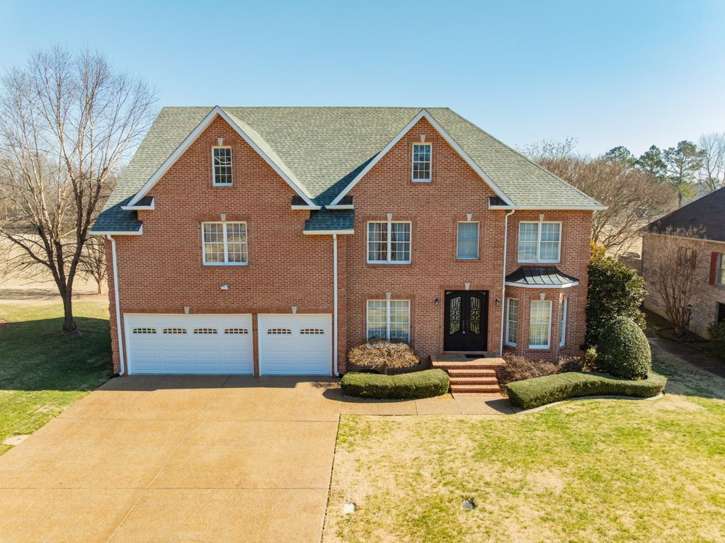 114 Courtside Ln, Tullahoma