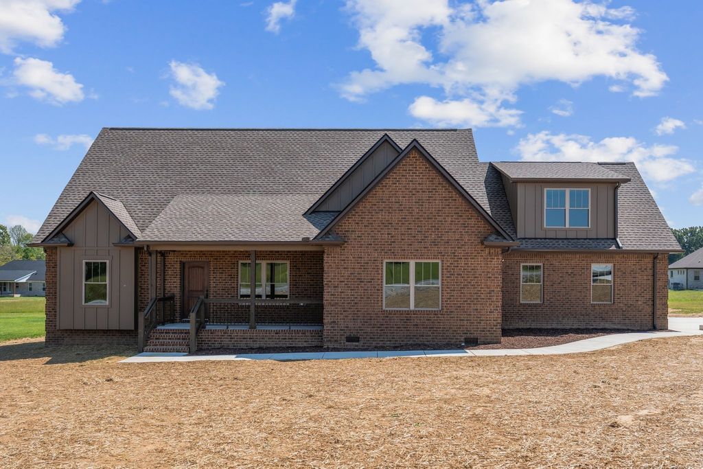 83 Watson Court, Leoma