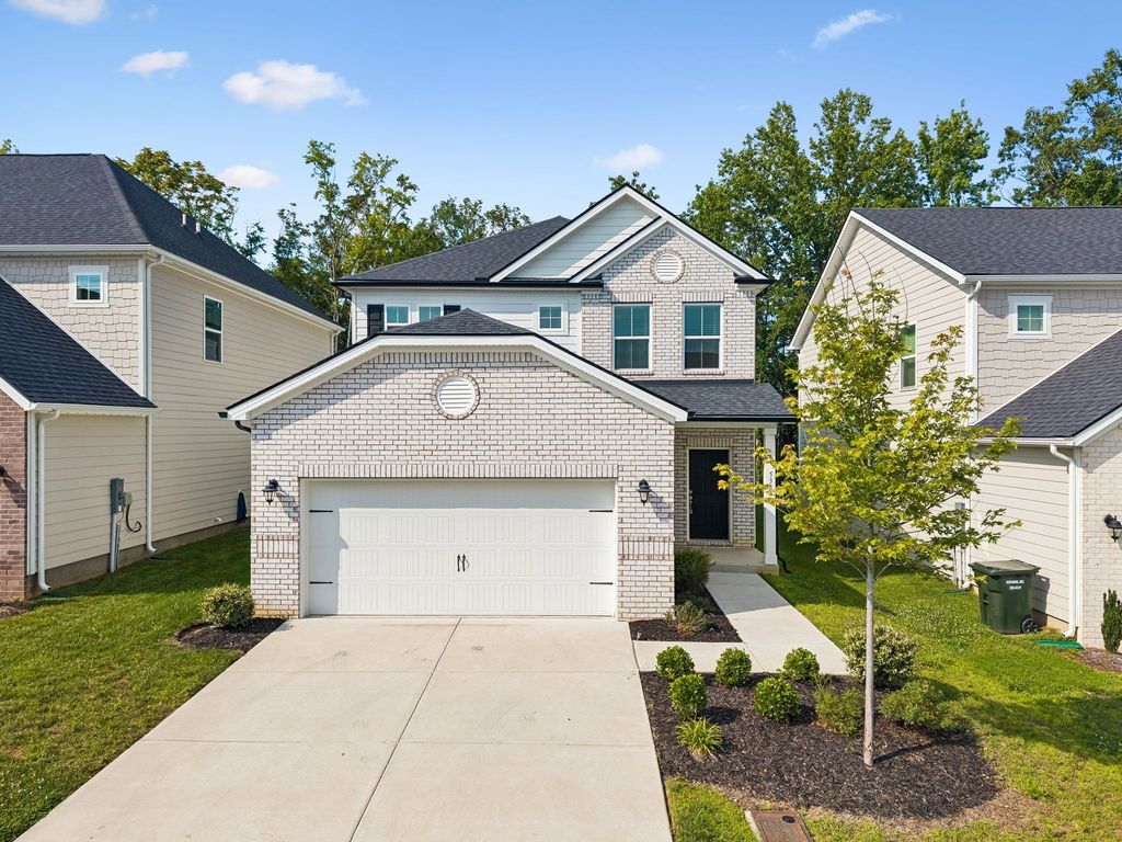 5388 Bellflower Hls, Hermitage