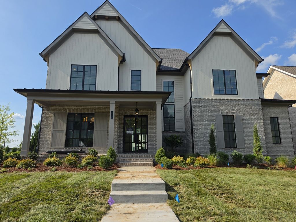 2966 Del Rio Pike, Franklin