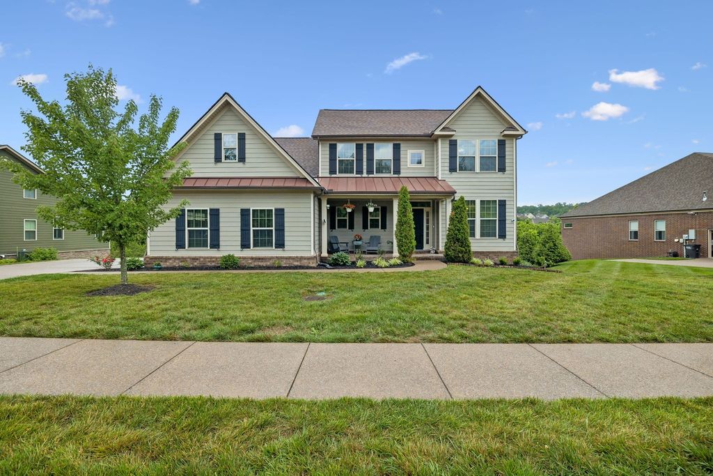 7016 Crimson Leaf Ln, College Grove