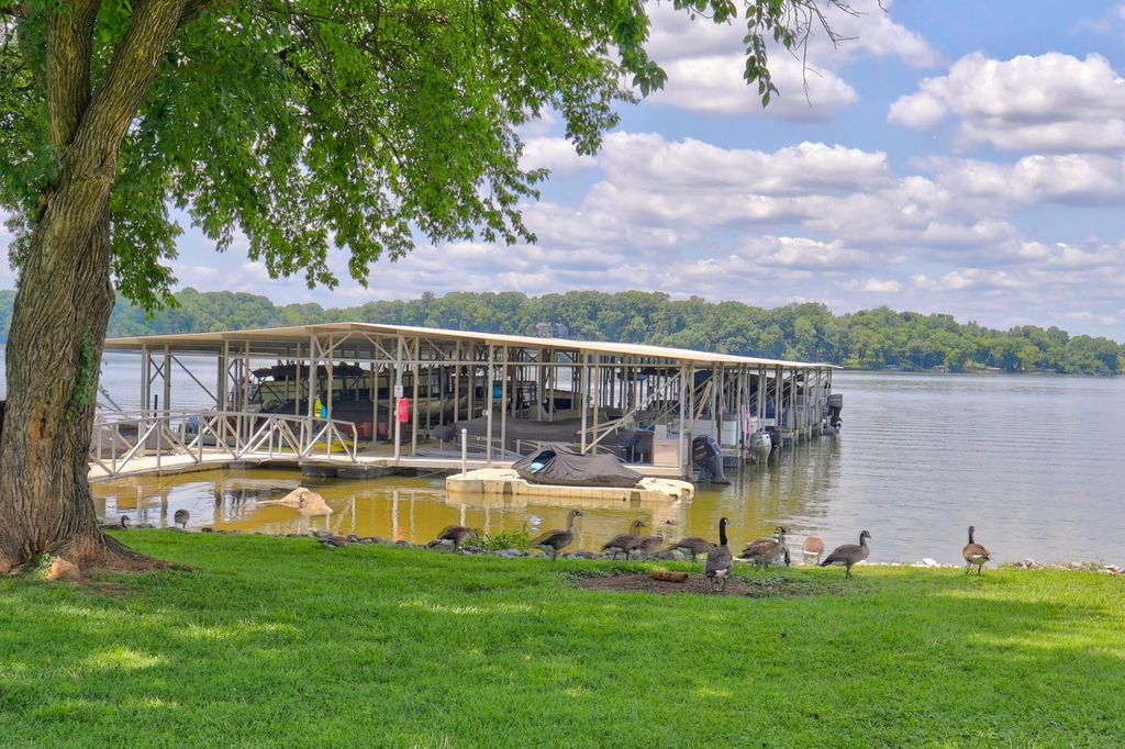 105 Tanasi Shr S, Gallatin