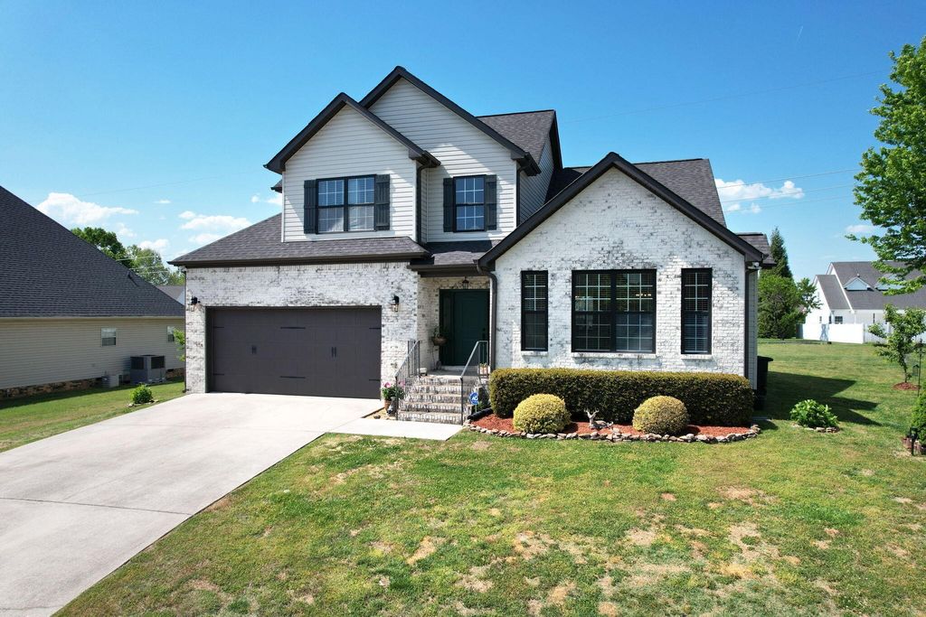 8749 Cody Dan Court, Ooltewah
