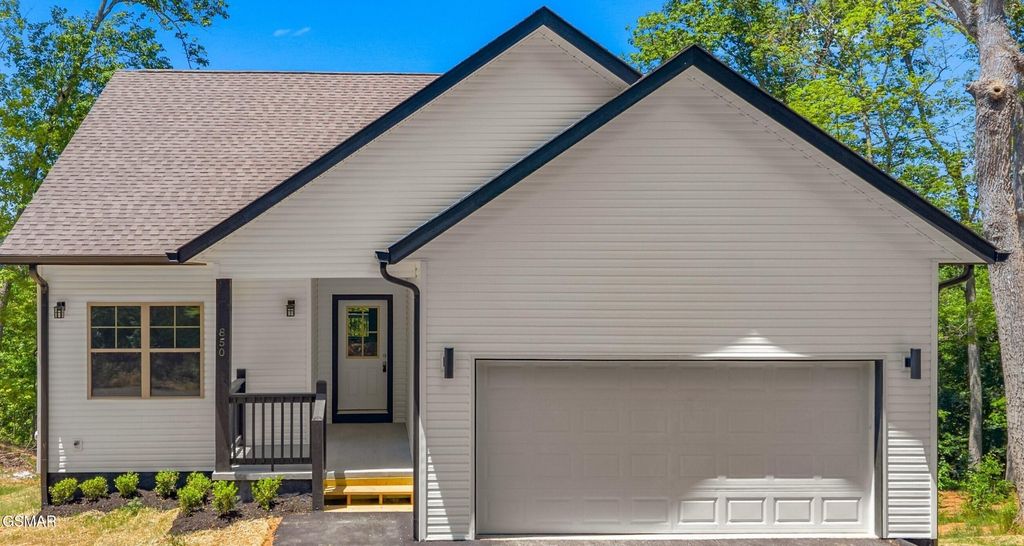 2428 Iron Forge Way, Sevierville