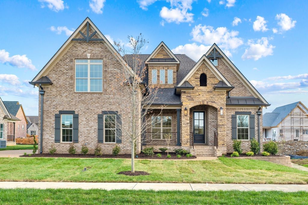 854 Brook Trail 223, Lebanon