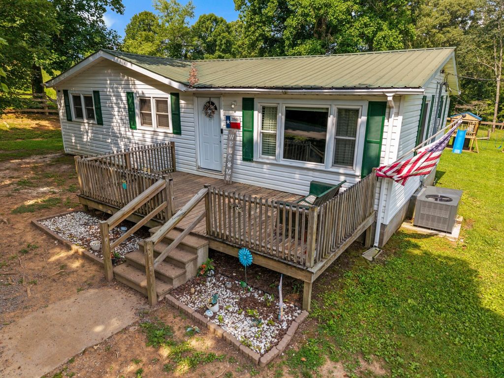 2046 Sugar Creek Road Se, Georgetown