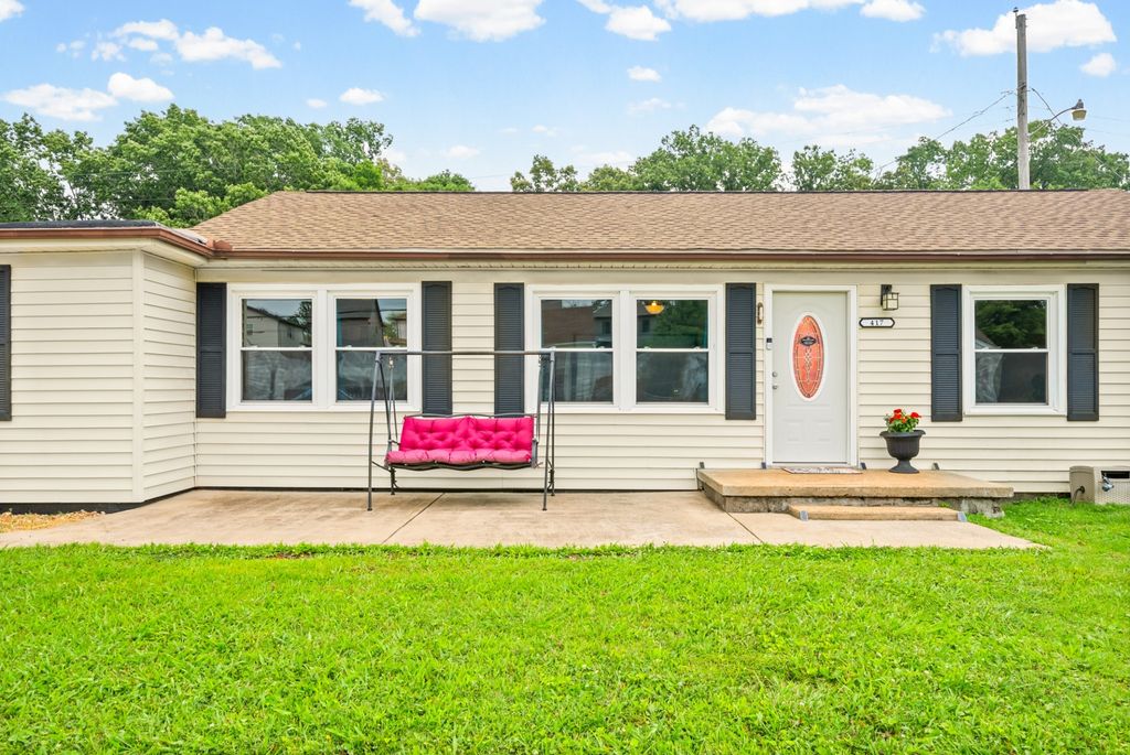 417 Highland Cir, Clarksville