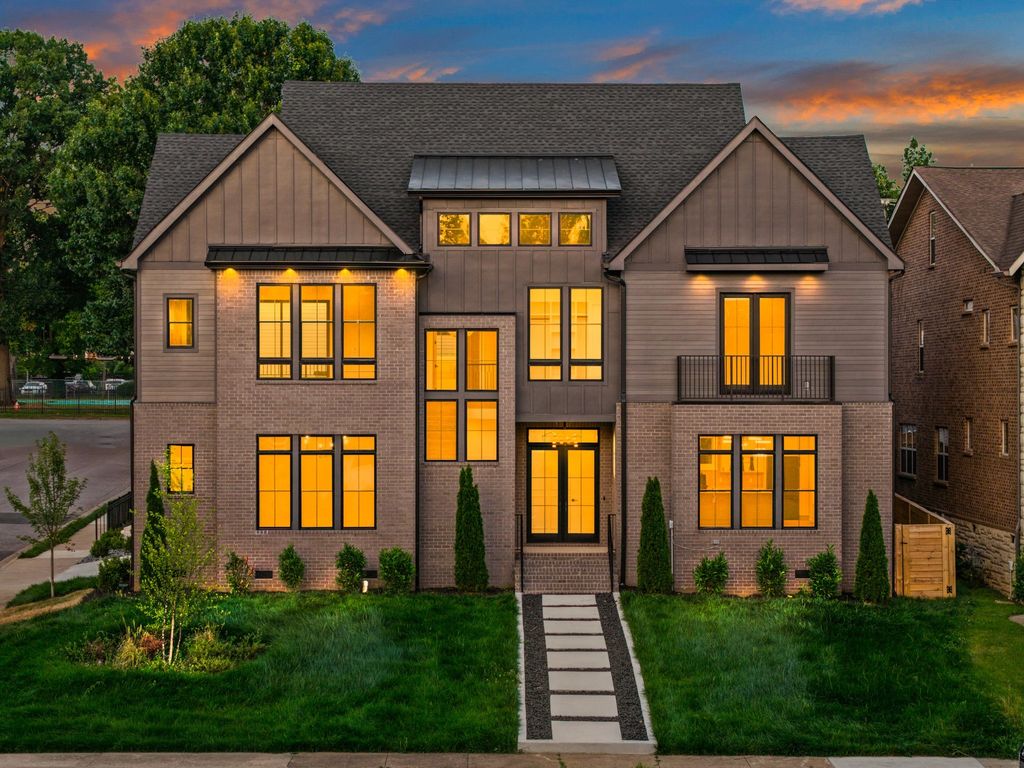 1700 15th Ave S, Nashville