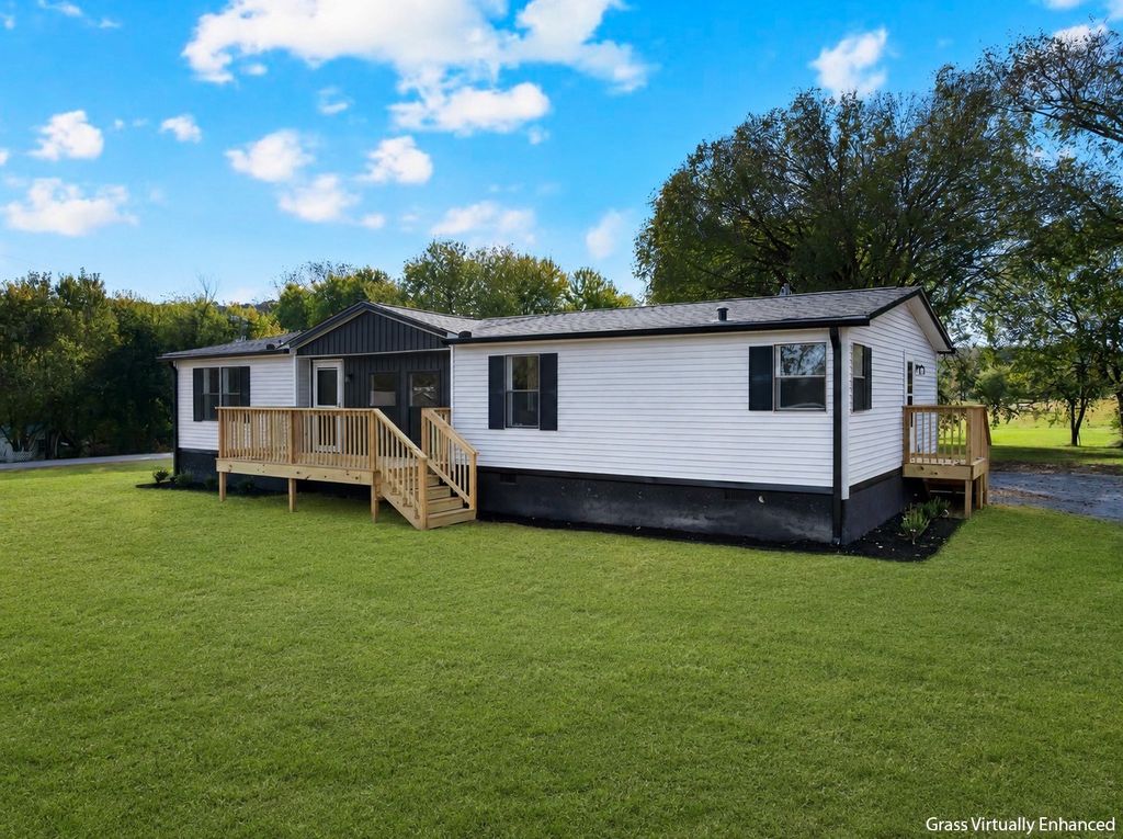 2403 Highway 130, Shelbyville