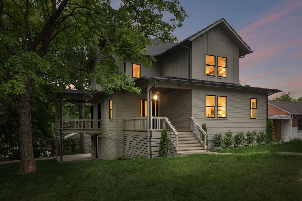 606 S 15th St, Nashville