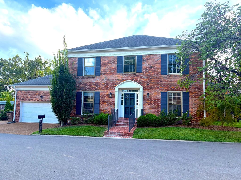 4114 Legend Hall Dr, Nashville