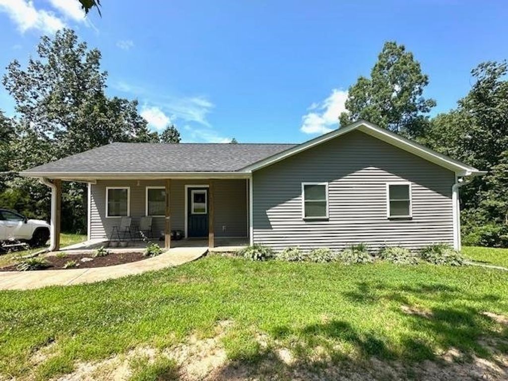 2082 Airport Ridge Rd, Linden