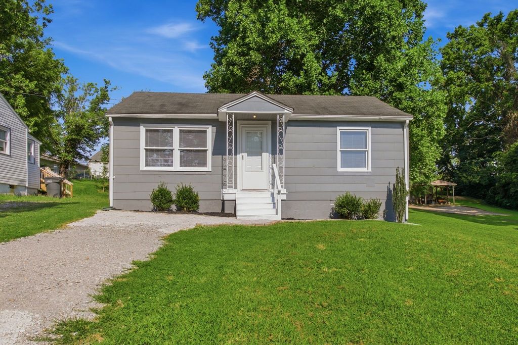 1604 S High St, Columbia