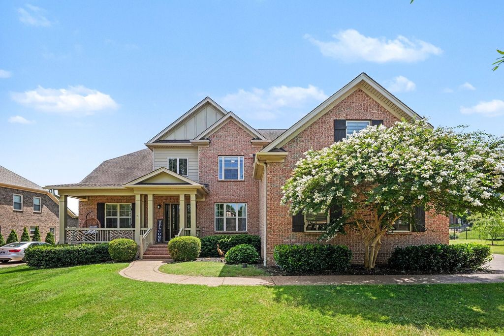 4037 Miles Johnson Pkwy, Spring Hill