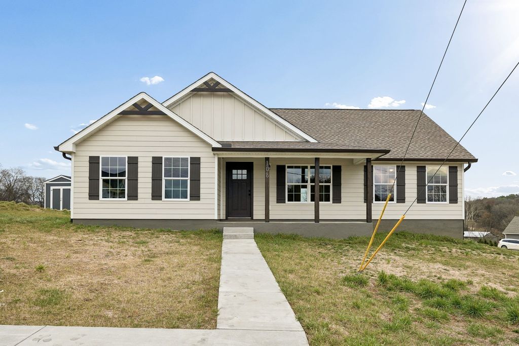 108 Crows Hill Dr, Gordonsville