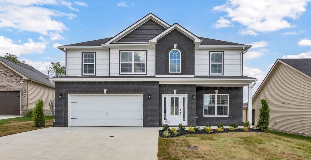 2530 Rafiki Dr, Clarksville