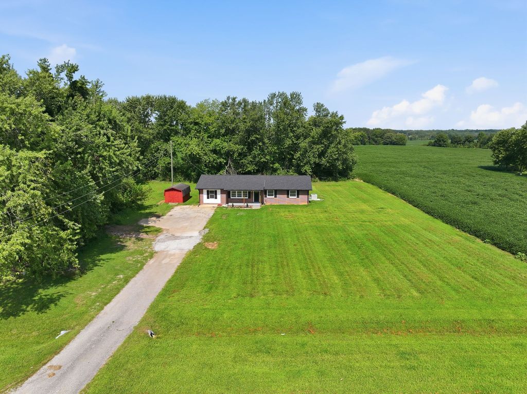 4311 Highway 43 N, Ethridge