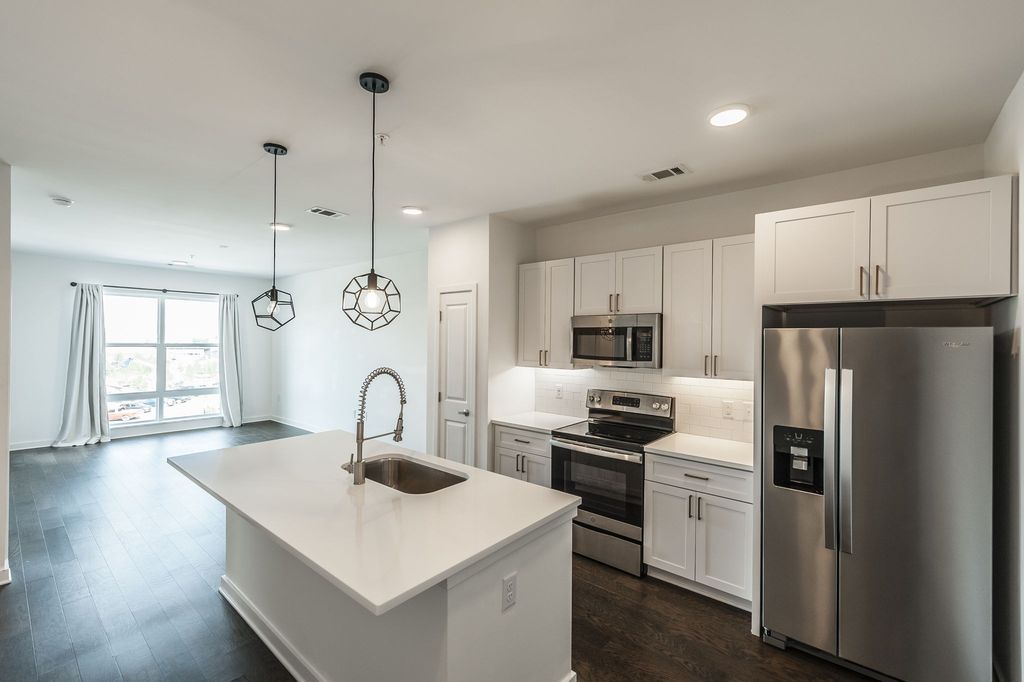 1677 54th Ave N 438, Nashville
