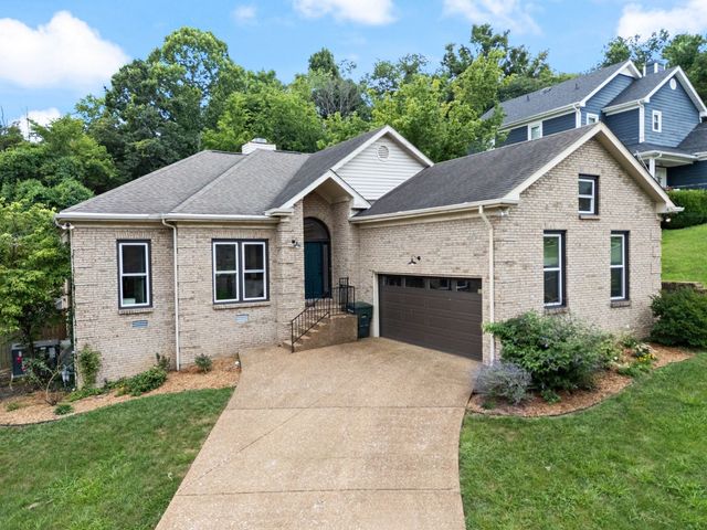 729 Woodland Way, Nashville