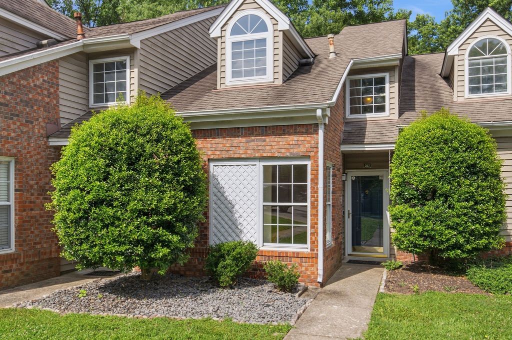 357 Yorkshire Cir, Nashville