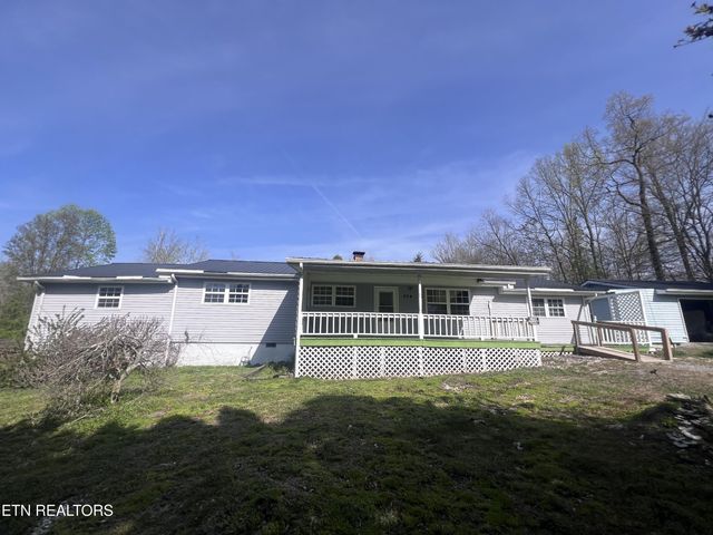 554 Mary Cromwell Rd, Jamestown