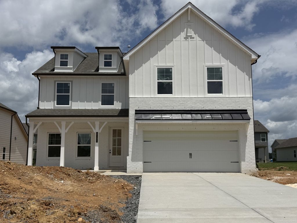 2151 Layla Lane, White House