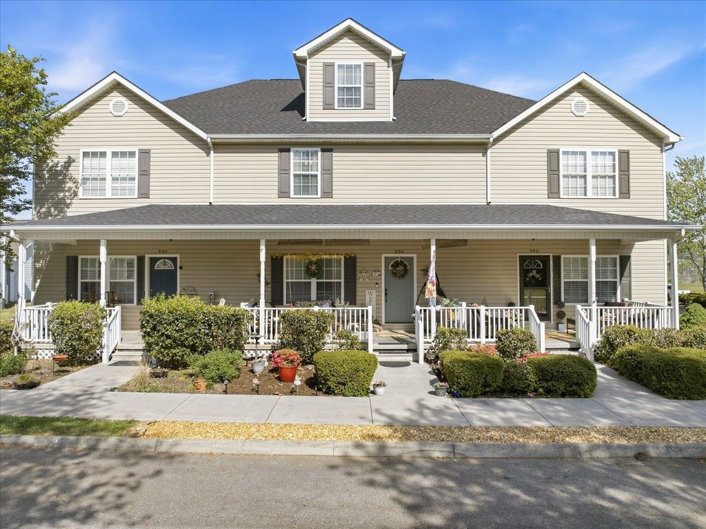 404 Ashbury Circle, Sweetwater